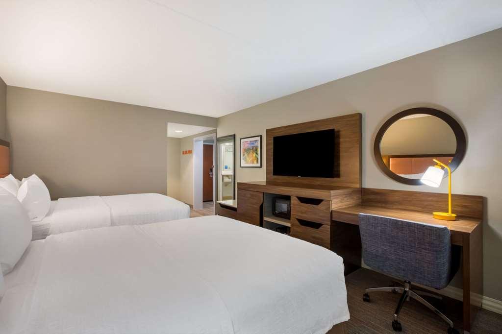 Hampton Inn Philadelphia/Уиллоу-Гров Номер фото