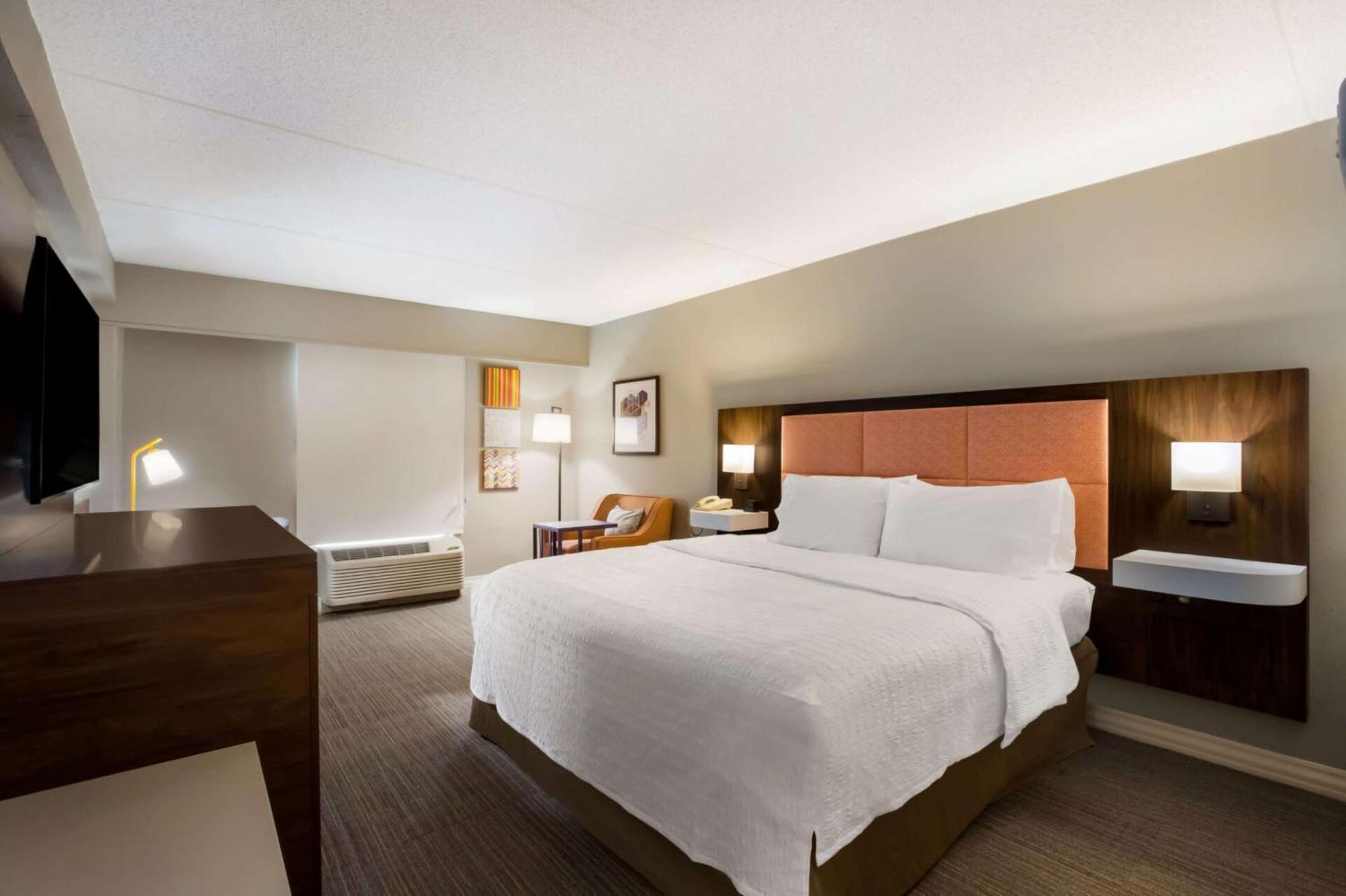 Hampton Inn Philadelphia/Уиллоу-Гров Экстерьер фото